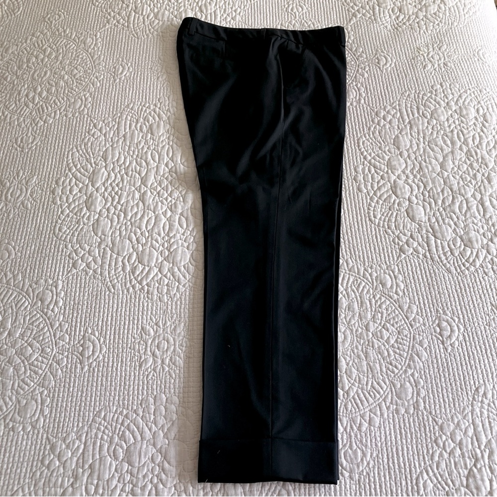 EUC Elie Tahari for Bergdorf Goodman black wool cropped pants